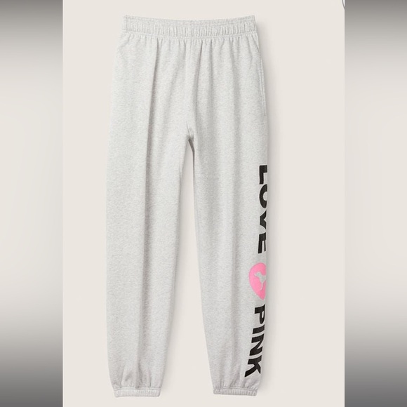 NWOT VS PINK ORIGINALS CAMPUS HEATHER GRAY BLING 2 PIECE SET JOGGERS AND T-SHIRT - Picture 17 of 17